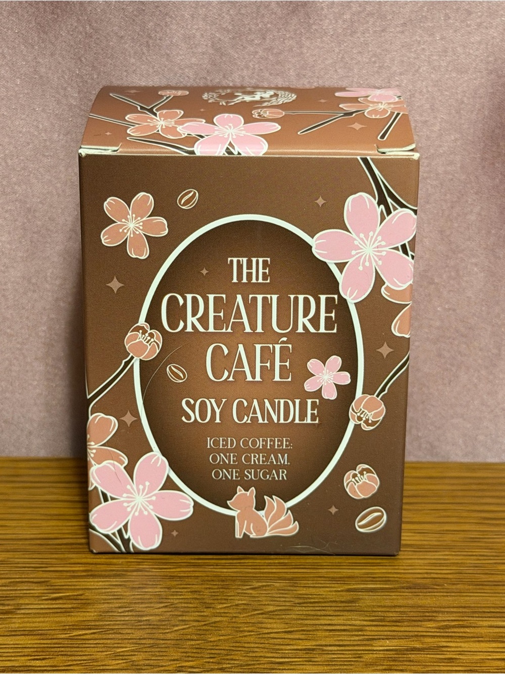 Fairyloot The Creature Café Iced Coffee Scented Candle NIB - Picture 4 of 5